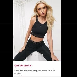 Nike Pro Training Cropped Swoosh Tank